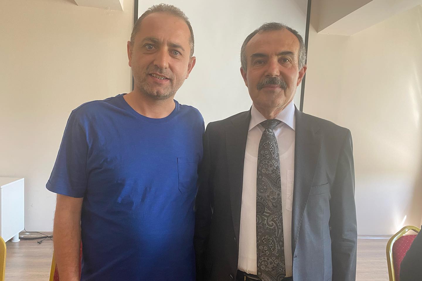 GÜZEL KARELER